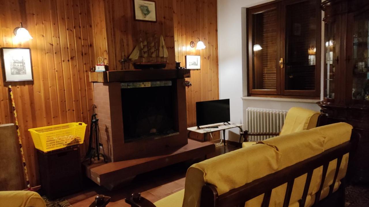 Villetta Dei Tramonti San Feliciano Eksteriør bilde